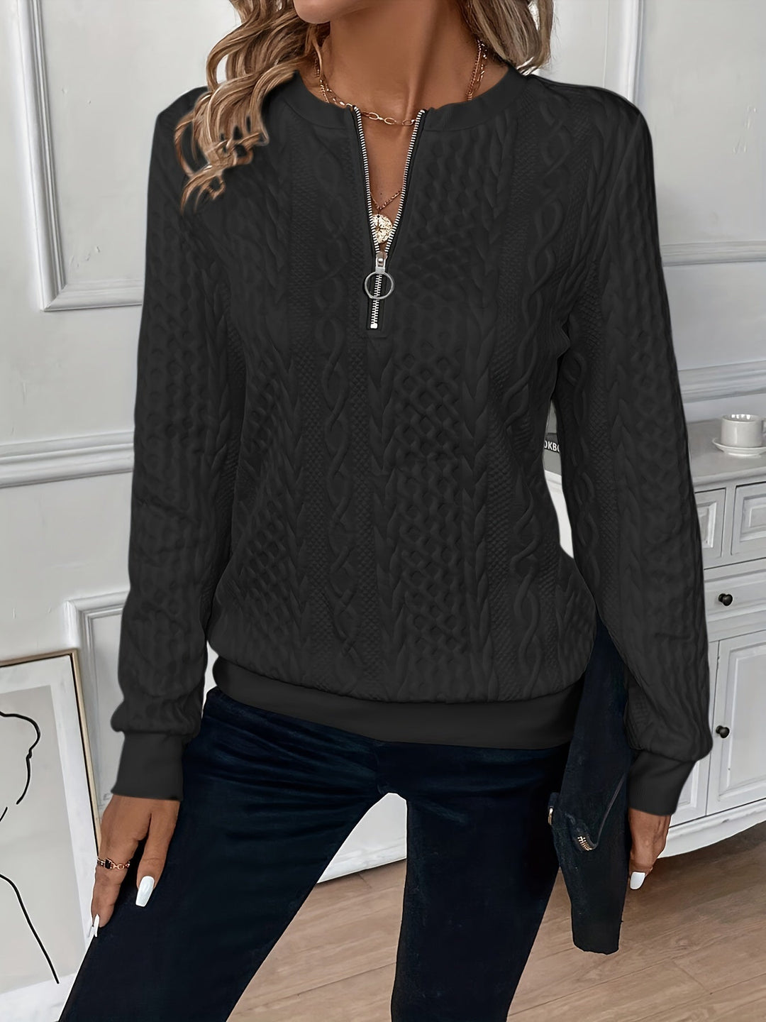 BRENNA | ELEGANT QUARTER ZIP TOP