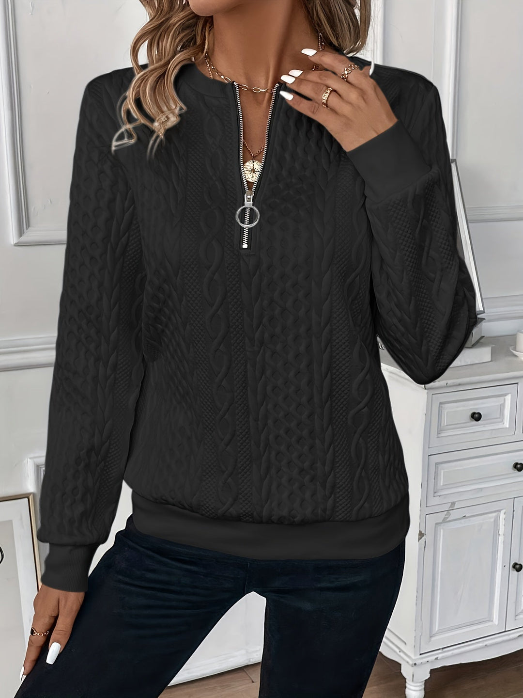 BRENNA | ELEGANT QUARTER ZIP TOP